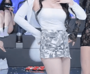 17374633055262.gif