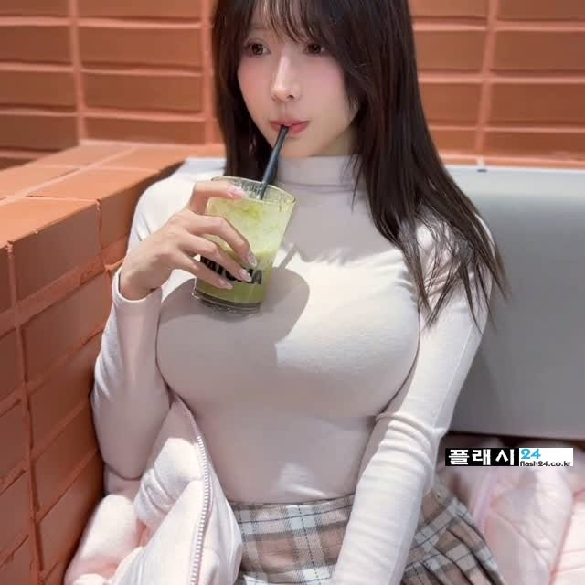 17403141457759.jpeg