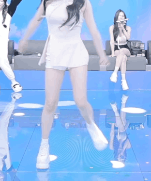17503366676513.gif