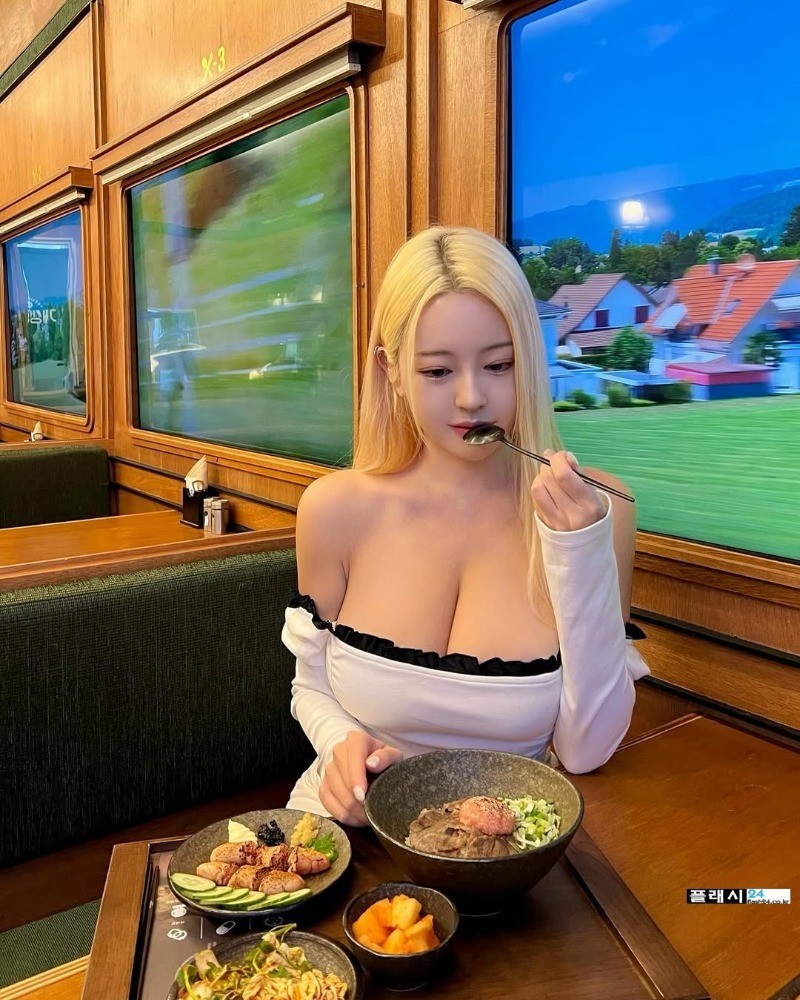 17516325085695.jpeg