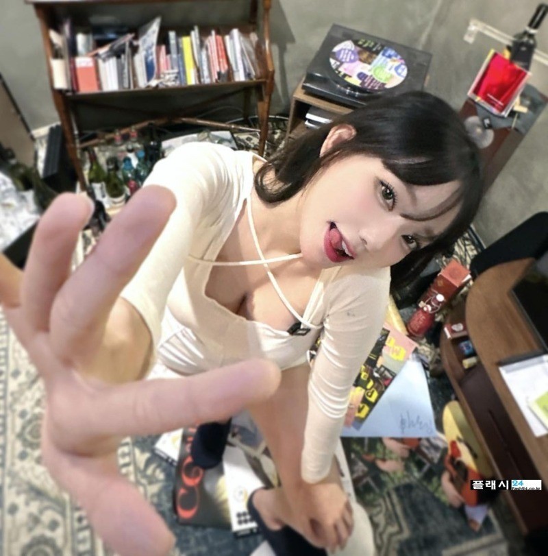17551605442818.jpeg