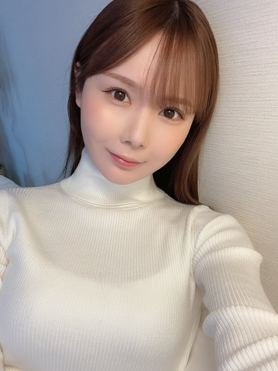 thumb-17322356741575_900x1200.jpg