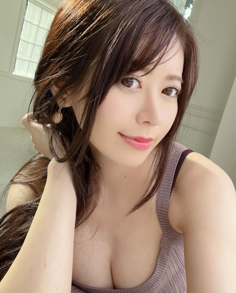 thumb-17351084104038_900x1119.jpg