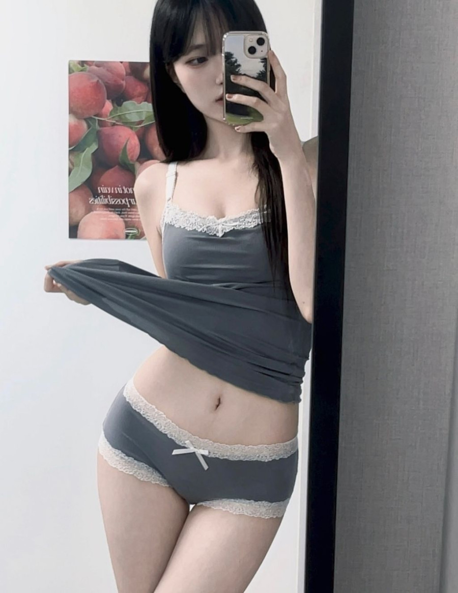 thumb-17360696085688_900x1165.jpg