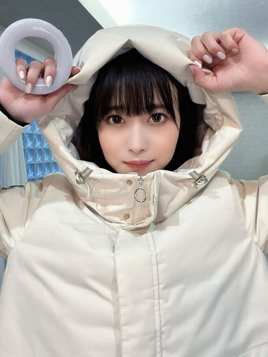 thumb-17379704188549_900x1200.jpg