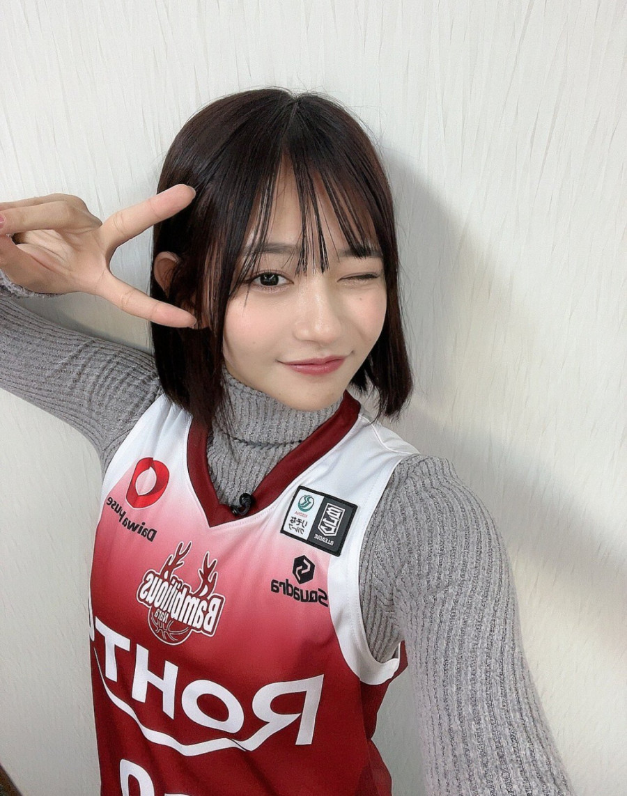 thumb-17406704927642_900x1143.jpg