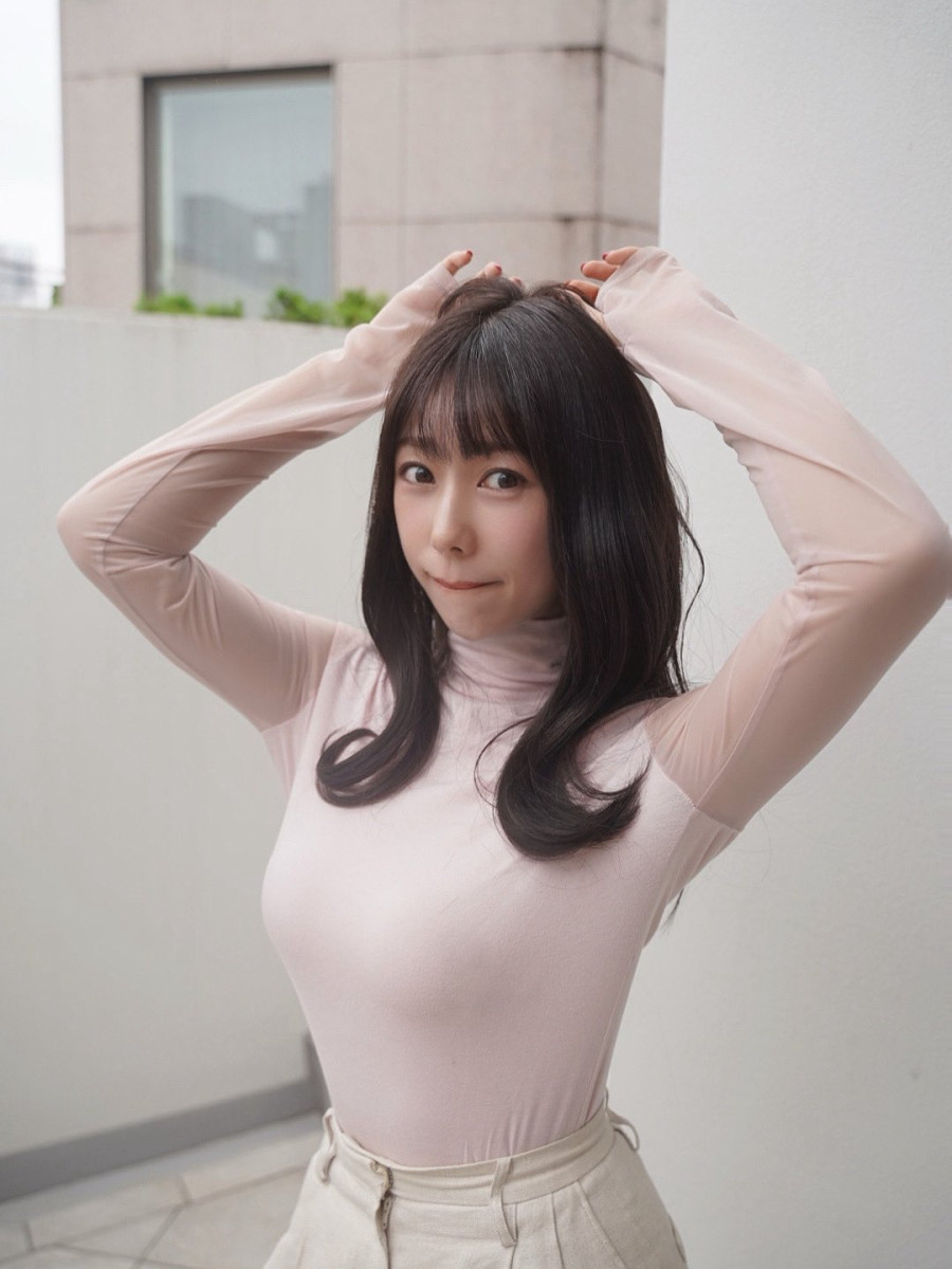 thumb-17515461996933_900x1200.jpg